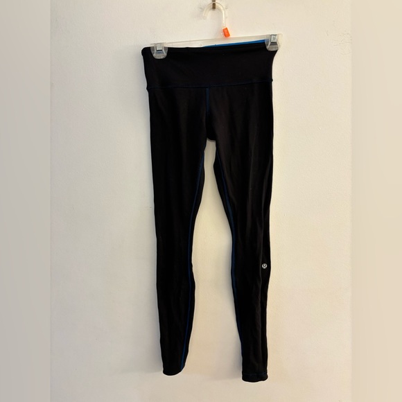 Lululemon Reversible Full Length Wunder Under Leggings Black/Blue, Luon, Size 2 - Picture 5 of 10